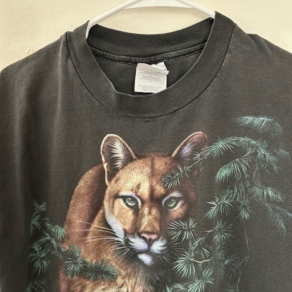 Vintage Graphic Tee with Cougar Design